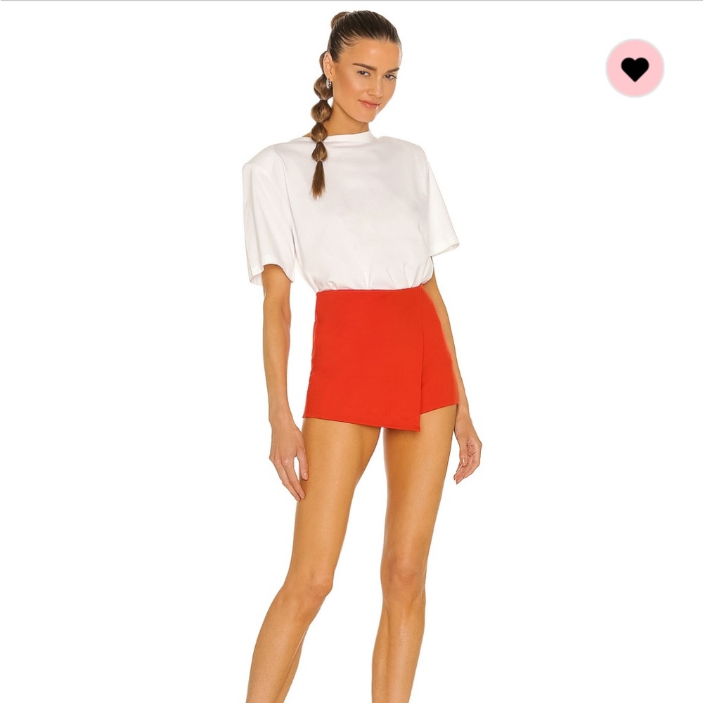 Revolve Superdown Sonya Skort in Poppy Size S